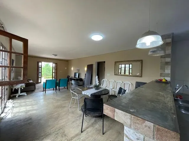 Imagem 6: Casa de Vila para Venda com 120M2, 3 Qtos 2 Stes, Espaçosa, Ventilada, Reformada, Aceita