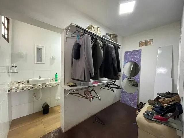 Imagem 11: Casa de Vila para Venda com 120M2, 3 Qtos 2 Stes, Espaçosa, Ventilada, Reformada, Aceita