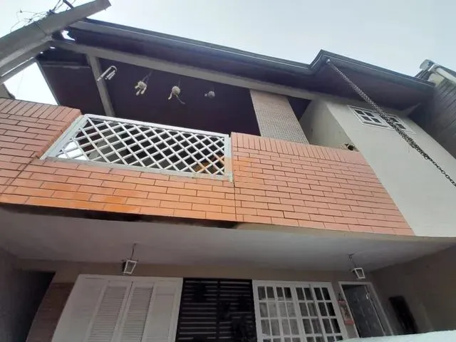 Imagem 5: Excelente Casa com 5 Quartos, Sendo 2 Suítes, 1 Sala Espaçosa, 3 Banheiros, 2 Vagas De