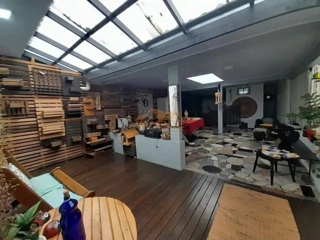 Imagem 11: Excelente Casa com 5 Quartos, Sendo 2 Suítes, 1 Sala Espaçosa, 3 Banheiros, 2 Vagas De