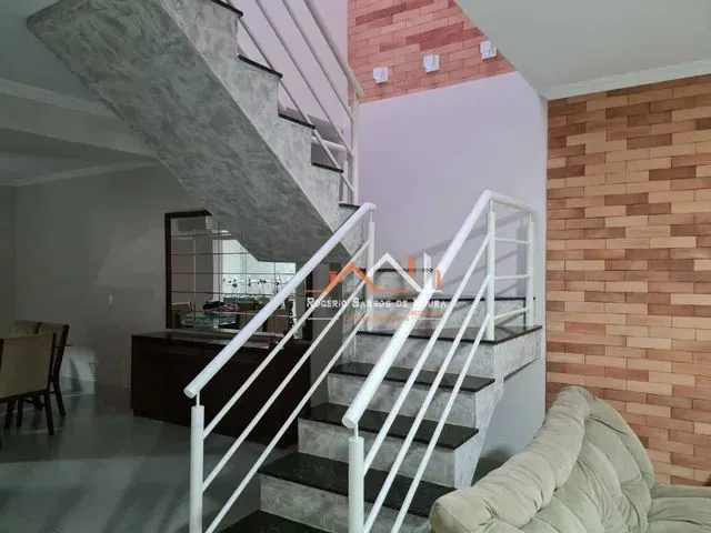 Imagem 5: Casa com 3 Dormitórios À Venda, 420 M² por R$ 1.200.000,00 - Morada do Sol