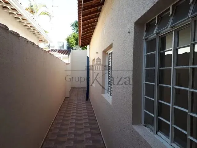 Imagem 5: Casa Sobrado - Centro - Jacareí - 5 Dormitórios - 270M²