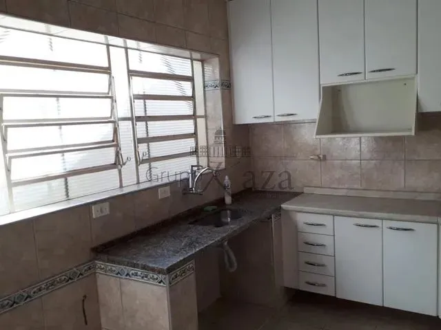 Imagem 7: Casa Sobrado - Centro - Jacareí - 5 Dormitórios - 270M²