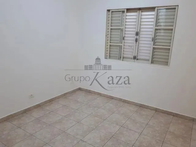 Imagem 4: Casa Sobrado - Centro - Jacareí - 5 Dormitórios - 270M²