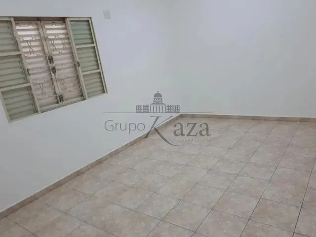 Imagem 8: Casa Sobrado - Centro - Jacareí - 5 Dormitórios - 270M²
