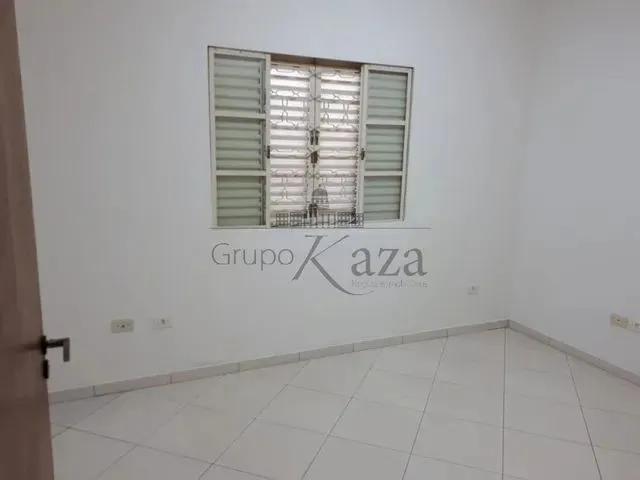 Imagem 2: Casa Sobrado - Centro - Jacareí - 5 Dormitórios - 270M²