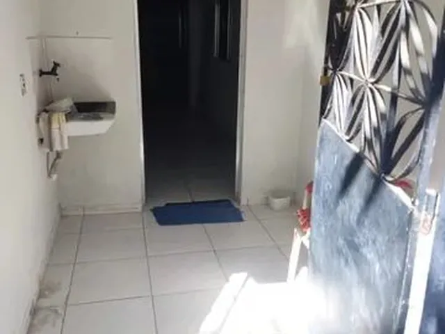 Imagem 4: Casa para Aluguel e Venda com 100 Metros Quadrados com 2 Quartos em Passaré - Fortaleza