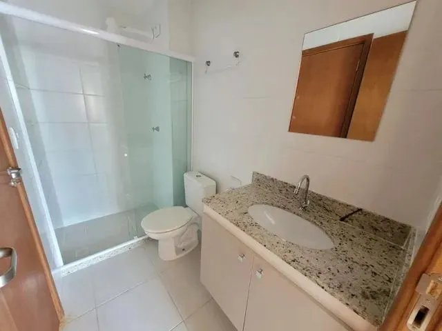 Imagem 12: Excelente Apartamento com 3 Quartos nos Cavaleiros. 1 Suíte. Sala Ampla