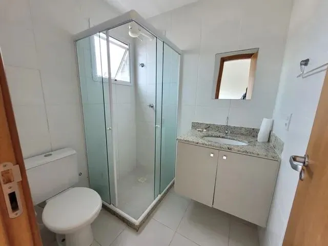 Imagem 4: Excelente Apartamento com 3 Quartos nos Cavaleiros. 1 Suíte. Sala Ampla
