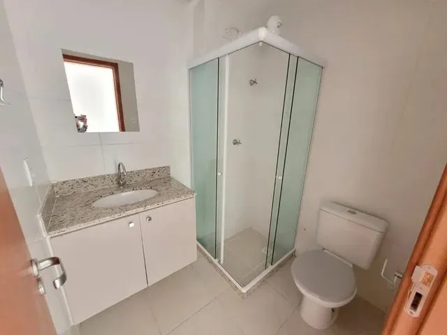 Imagem 16: Excelente Apartamento com 3 Quartos nos Cavaleiros. 1 Suíte. Sala Ampla