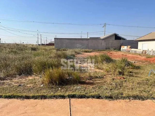 Imagem: O terreno possui 160m² de Área e está localizado em