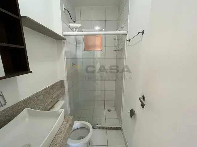Imagem 2: Dno Linda Casa em Condomínio Fechado
