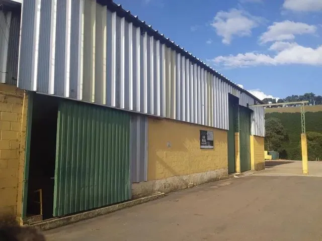 Imagem 9: Fazenda / Sítios / Chácaras com 3 Dormitórios À Venda em Lambari