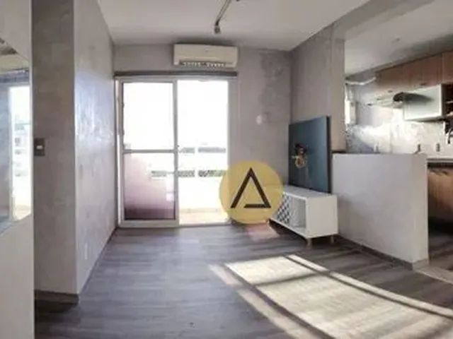 Imagem: Apartamento com 2 Dormitórios À Venda