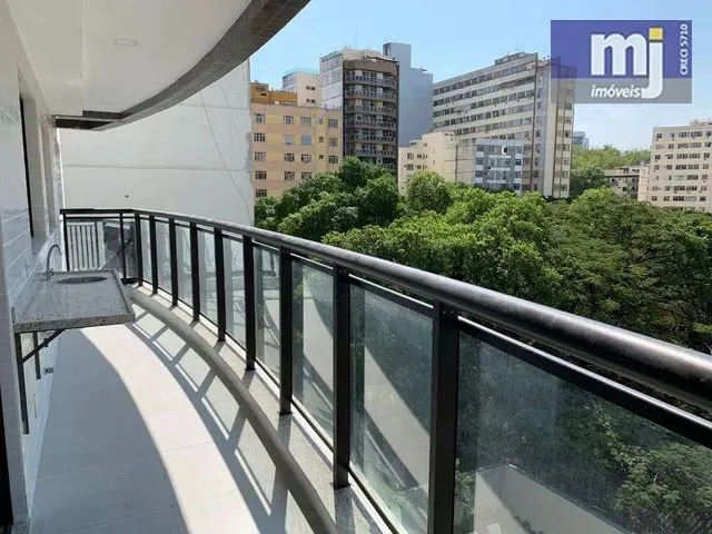 Imagem: Apartamento com 3 Dormitórios À Venda