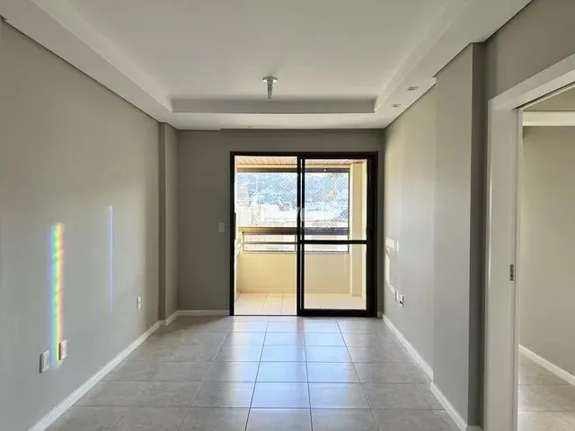 Imagem 7: 03 Quartos 1 Ste - Semi-Mobiliado - Top - Piscina