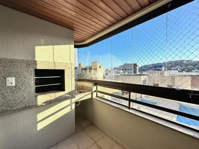 Imagem 8: 03 Quartos 1 Ste - Semi-Mobiliado - Top - Piscina