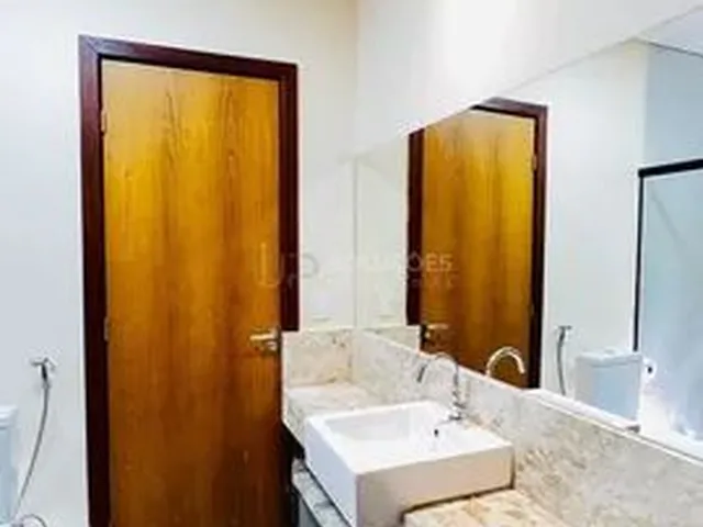 Imagem 16: Casa 4 Quartos (3 Suítes) + Área Gourmet + Jardim de Inverno