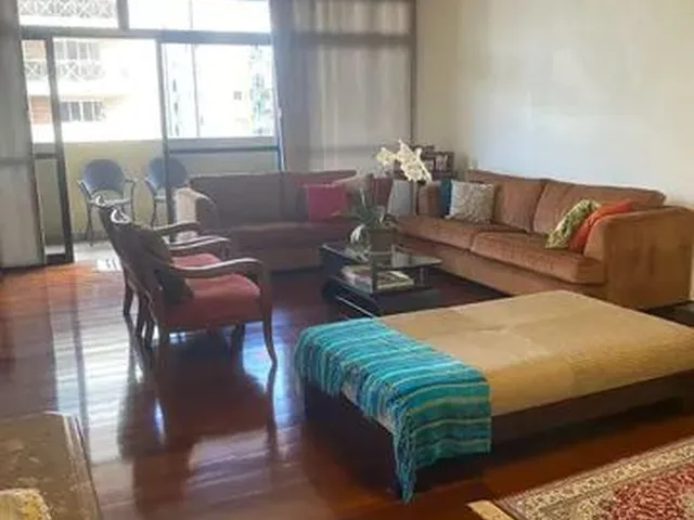 Imagem: Apartamento À Venda em Jardim com 246 M²
