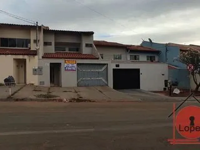 Imagem: Casa Sobrado com 4 Quartos - Bairro Jardim