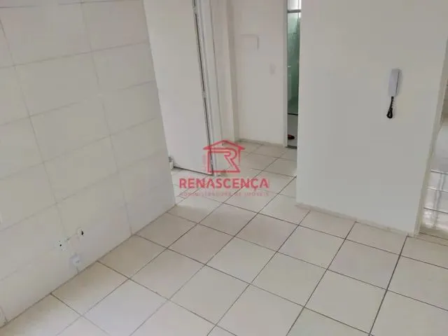 Imagem: Espaçoso Apartamento de 2 Quartos para