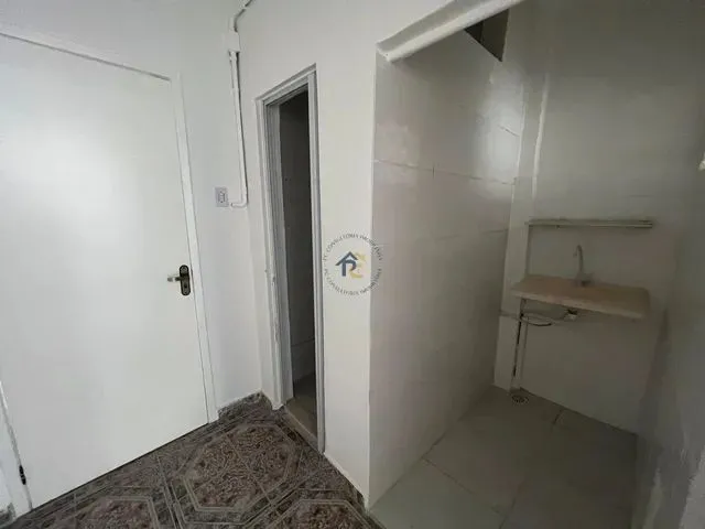 Imagem 3: Ótima Kitnet Reformada no Goldstar!!!