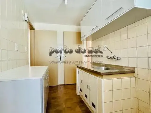 Imagem 1: Apartamento de 02 Dormitórios com Sacada e Garagem
