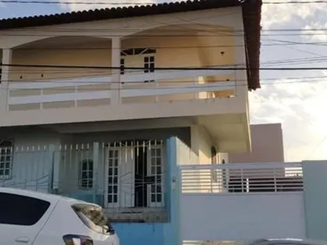 Imagem: Alugo Casa Primeiro Andar