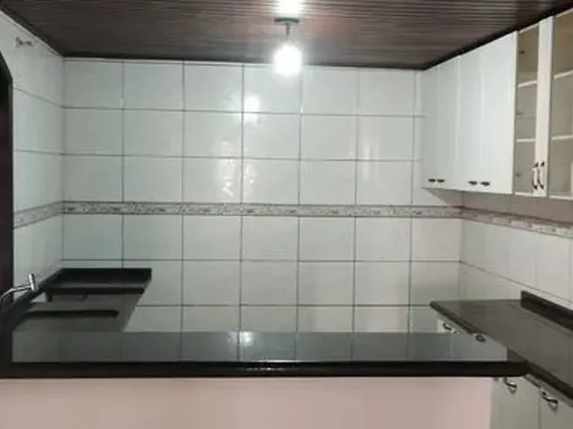 Imagem 15: Sobrado para Aluguel Tem 150 Metros Quadrados com 3 Quartos em Abranches - Curitiba - Pr