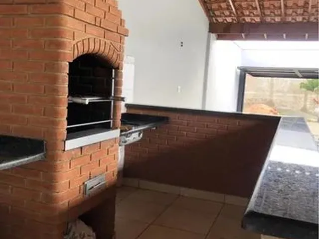 Imagem 3: Casa À Venda com Piscina em Vila Capixaba