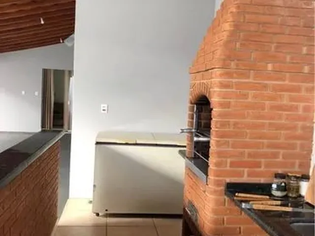 Imagem 9: Casa À Venda com Piscina em Vila Capixaba