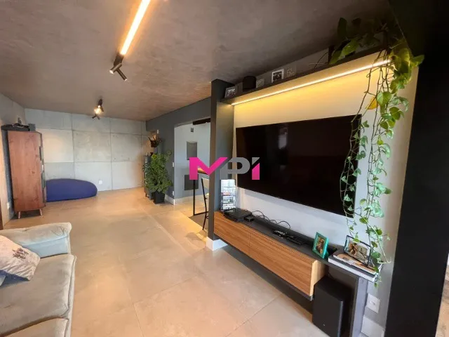 Imagem: O apartamento possui 3 Dormitórios, 3 Suítes, 5
