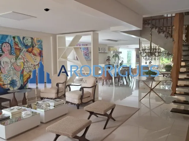 Imagem 4: Imponente Casa à Venda de Alto Padrão em Alphaville I, Salvador-BA: 6 quartos, 6