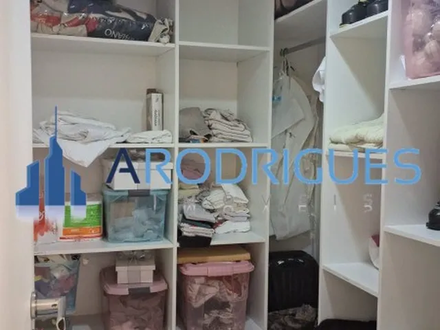 Imagem 9: Imponente Casa à Venda de Alto Padrão em Alphaville I, Salvador-BA: 6 quartos, 6