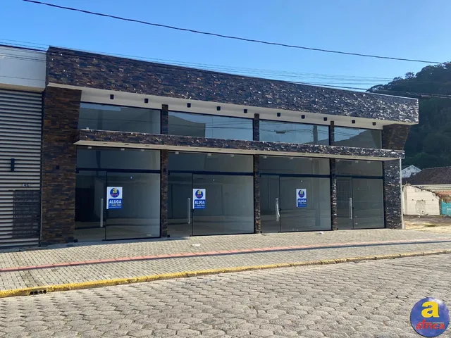 Imagem 1: Loja para Locação Anual em Guaratuba -Sala Comercial, 53,65 M2 Útil, 2 Banheiros, Com