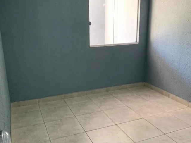 Imagem 2: Kitinet na Av. E esquina com Rua 6, Jardim Tiradentes, Aparecida de Goiânia, 1