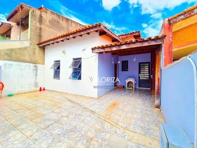 Imagem: Casa com 3 Dormitórios À Venda, 125 M²