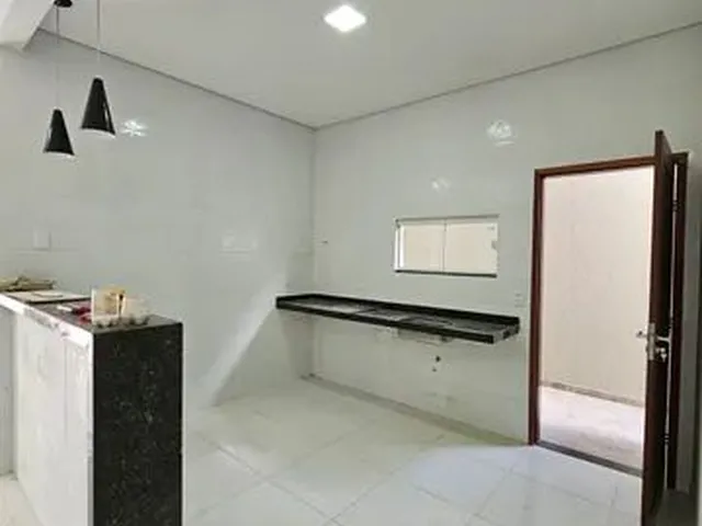 Imagem 3: Casa À Venda com 3 Quartos, Sendo 1 Suíte com Closet no Bairro Frei Damião - Juazeiro