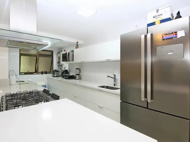 Imagem 10: Apartamento para Venda Tem 100 M² com 3 Quartos e 2 Vagas de Garagemem Tristeza - Porto