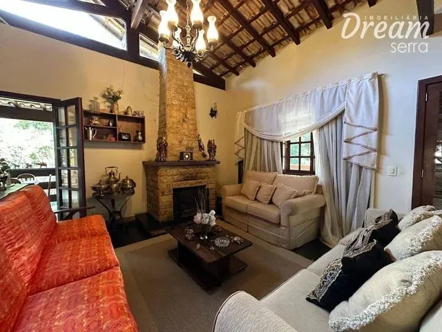 Imagem 10: Casa com 3 Dormitórios À Venda, 450 M² por R$ 900.000,00 - Parque do Imbui