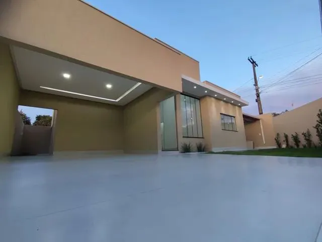 Imagem 1: Amp;Quot;Encante-Se com Esta Linda Casa de 3 Quartos e Área Gourmet em Caldas