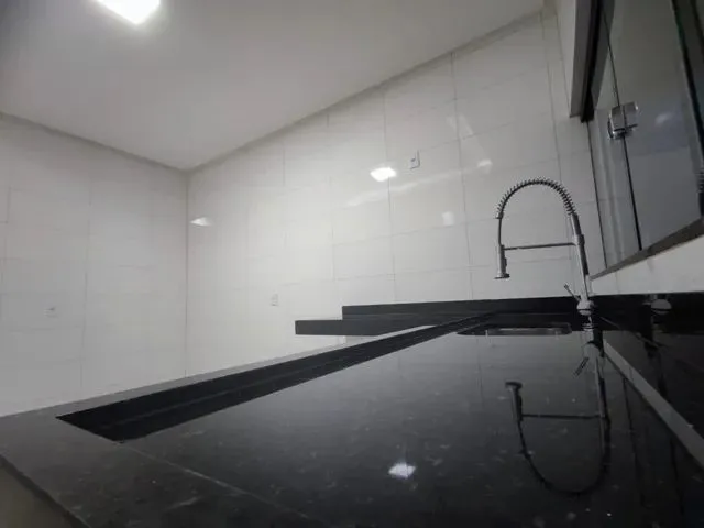 Imagem 16: Amp;Quot;Encante-Se com Esta Linda Casa de 3 Quartos e Área Gourmet em Caldas