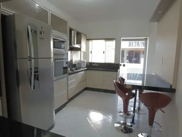 Imagem 4: Venda Casa com 3 dormitórios