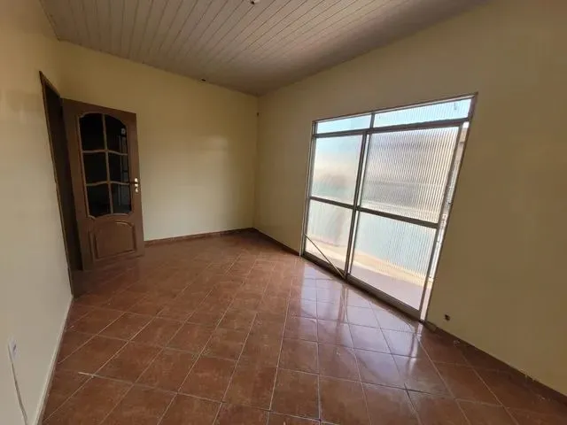Imagem 9: Alugo Casa com 2 Quartos (1 Suíte) - Prox a Duque de Caxias - Bairro do Marco