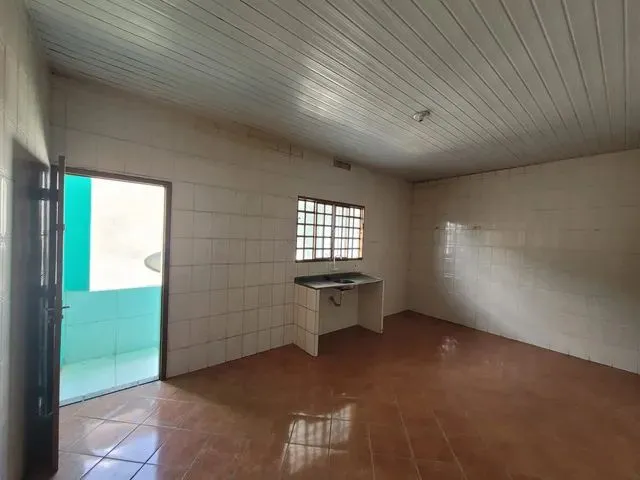Imagem 13: Alugo Casa com 2 Quartos (1 Suíte) - Prox a Duque de Caxias - Bairro do Marco
