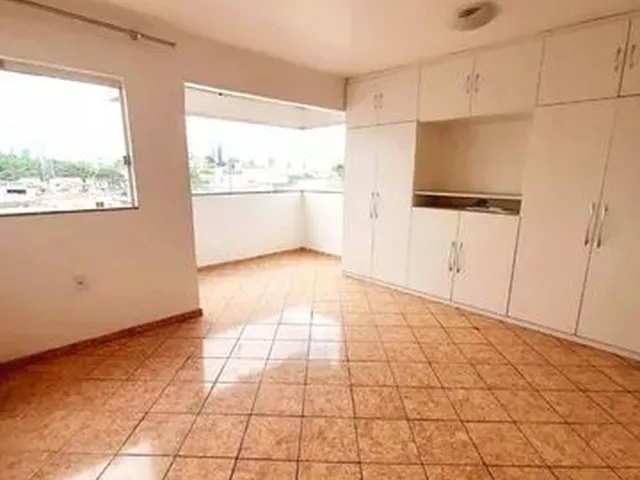 Imagem 2: Vieralves: 03 Suítes 169M2 Semi Mobiliado