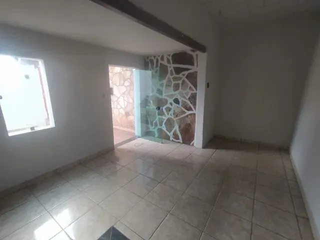 Imagem: Casa - Aluguel/Venda - Bairro N.sra das