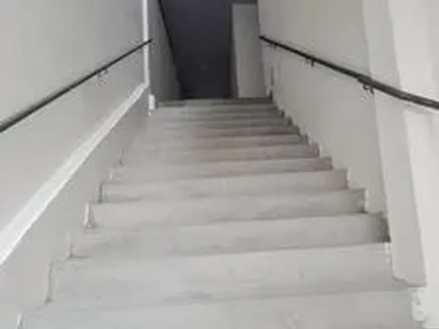 Imagem: A casa possui 1 Dormitório, 1 Banheiro, 33m² de Área e