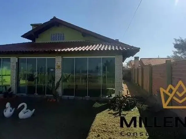 Imagem: Casa 4 Dorm. - Bairro Jardim Atlantico