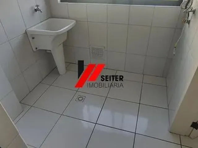 Imagem 9: Apartamento 3 Dormitorios com Dependencia e 1 Vaga de Garagem